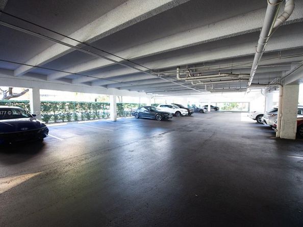 201 178th Dr 323, Sunny Isles Beach FL 33160