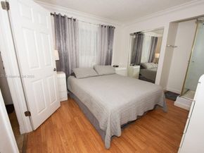 201 178th Dr 323, Sunny Isles Beach FL 33160