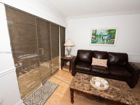 201 178th Dr 323, Sunny Isles Beach FL 33160