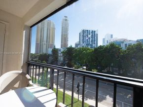 201 178th Dr 323, Sunny Isles Beach FL 33160