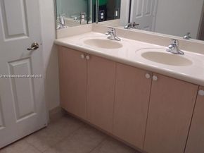 12193 SW 124th Ct 12193, Miami FL 33186