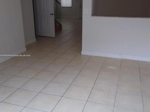 12193 SW 124th Ct 12193, Miami FL 33186