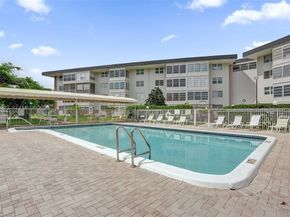 3051 NW 46th Ave 101, Lauderdale Lakes FL 33313