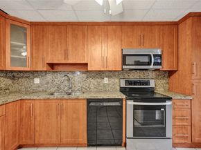 3051 NW 46th Ave 101, Lauderdale Lakes FL 33313