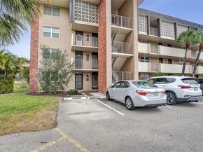 3051 NW 46th Ave 101, Lauderdale Lakes FL 33313