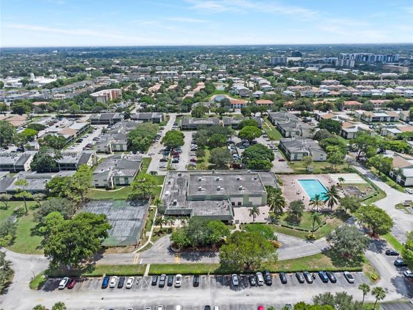 4133 NW 88th Ave 106, Coral Springs FL 33065