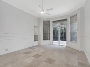 8244 Lakeview Dr, West Palm Beach FL 33412