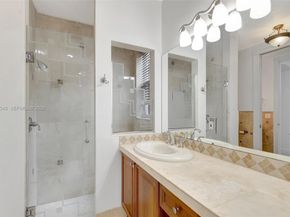 8244 Lakeview Dr, West Palm Beach FL 33412