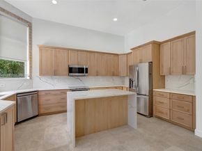 8244 Lakeview Dr, West Palm Beach FL 33412