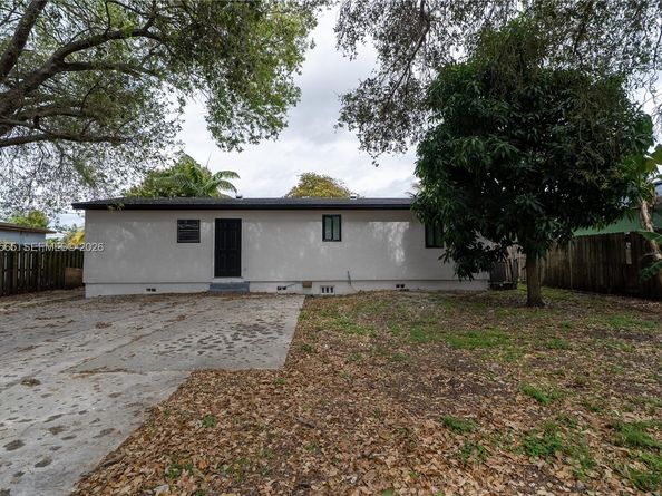 Undisclosed Address #A11977565, Miami Gardens FL 33054