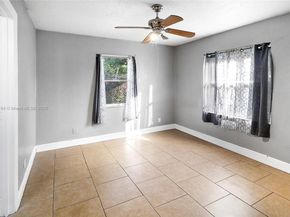 1722 NW 8th Ct, Fort Lauderdale FL 33311