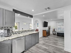 422 49th St, West Palm Beach FL 33407