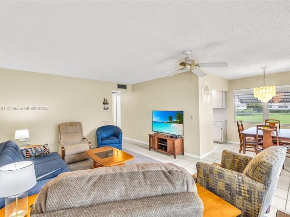 73 Farnham D 73, Deerfield Beach FL 33442