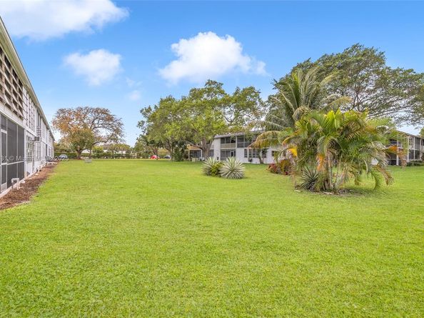 73 Farnham D 73, Deerfield Beach FL 33442