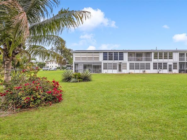 73 Farnham D 73, Deerfield Beach FL 33442