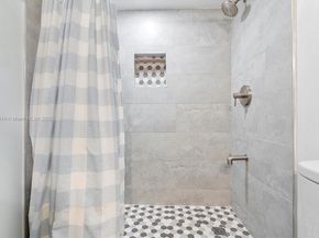 2500 NE 135th St B206, North Miami FL 33181