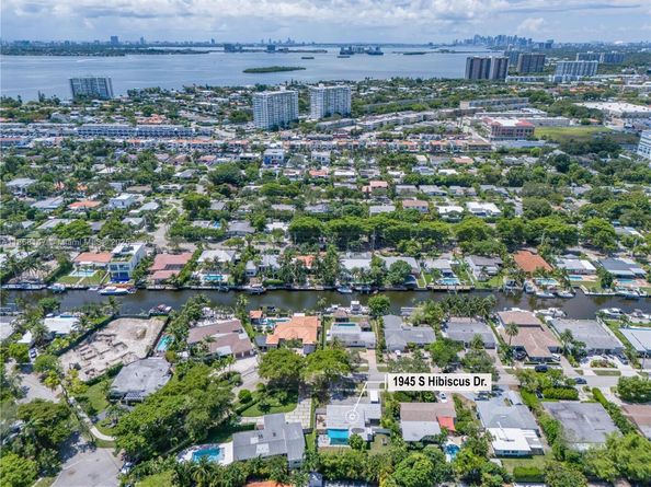 1945 S Hibiscus Dr, North Miami FL 33181