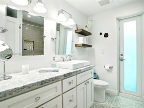 1945 S Hibiscus Dr, North Miami FL 33181
