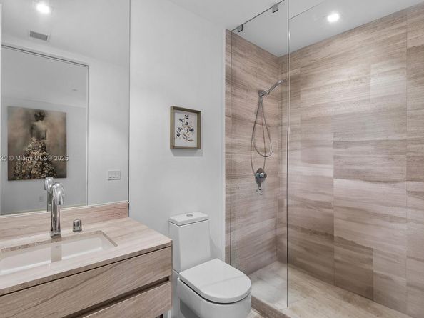 18975 Collins Ave 2101, Sunny Isles Beach FL 33160