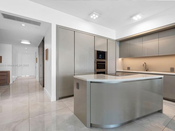 18975 Collins Ave 2101, Sunny Isles Beach FL 33160
