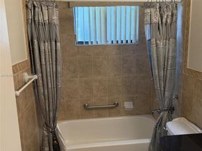 7808 NW 60th St, Tamarac FL 33321