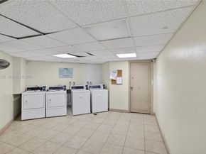 6201 N Falls Cir Dr 207, Lauderhill FL 33319