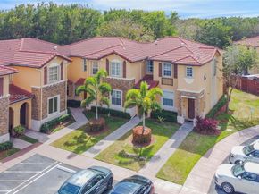 3330 NE 13th Cir Dr 11122, Homestead FL 33033