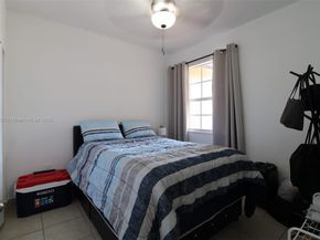 3330 NE 13th Cir Dr 11122, Homestead FL 33033