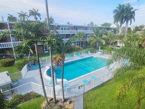 141 NE 10th Ave 22C, Hallandale Beach FL 33009