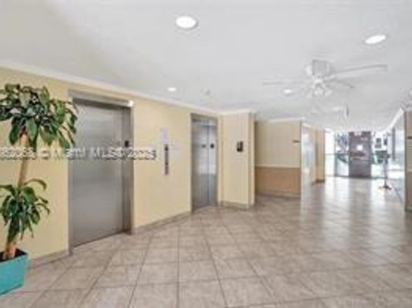 200 177th Dr 107, Sunny Isles Beach FL 33160