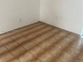 200 177th Dr 107, Sunny Isles Beach FL 33160