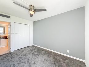 20301 W Country Club Dr 2428, Aventura FL 33180