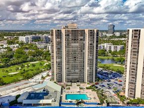 20301 W Country Club Dr 2428, Aventura FL 33180