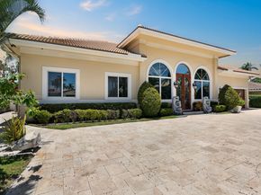 4241 NE 23 Terrace, Lighthouse Point FL 33064