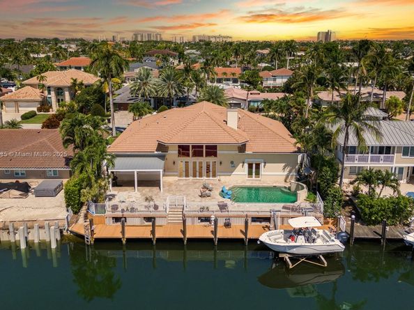 4241 NE 23 Terrace, Lighthouse Point FL 33064