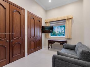 4241 NE 23 Terrace, Lighthouse Point FL 33064