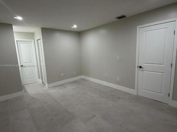 Undisclosed Address #A11906456, Miami FL 33196