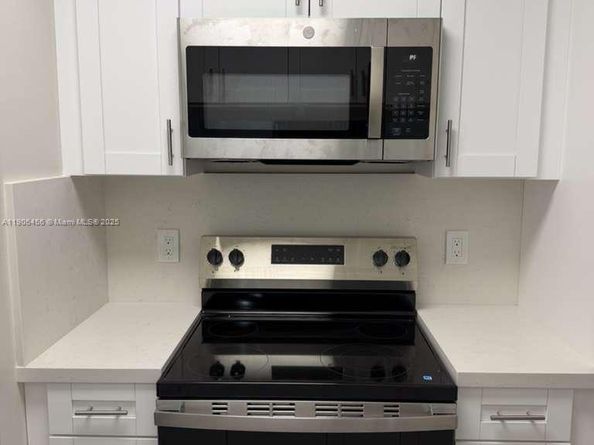 Undisclosed Address #A11906456, Miami FL 33196