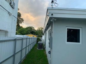 6801 NW 2nd Ct, Miami FL 33150