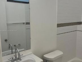 7133 SW 109th Ct, Miami FL 33173