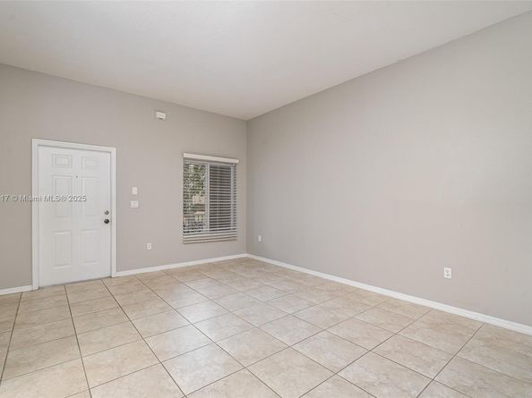 2364 SE 17th Ter, Homestead FL 33035