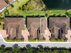 21824 Canadensis Cir 102, Boca Raton FL 33428