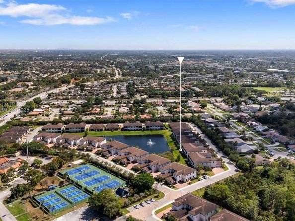 21824 Canadensis Cir 102, Boca Raton FL 33428