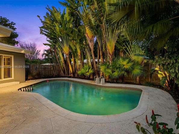 608 NW 25th St, Wilton Manors FL 33311