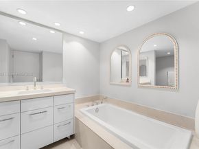 1717 N Bayshore Dr A2637, Miami FL 33132