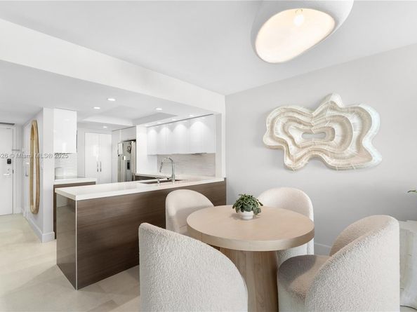 1717 N Bayshore Dr A2637, Miami FL 33132