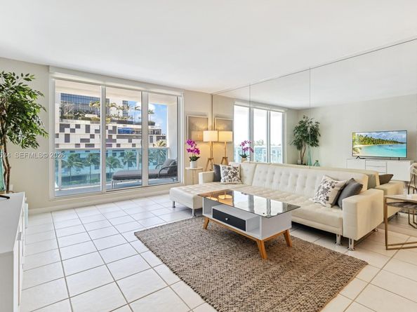 2301 Collins Ave 404, Miami Beach FL 33139