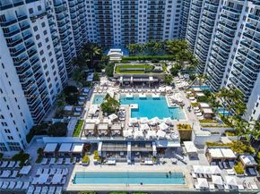 2301 Collins Ave 404, Miami Beach FL 33139