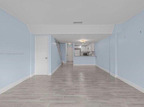 6709 N Kendall Dr 229, Pinecrest FL 33156