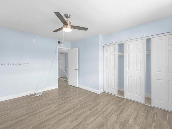 6709 N Kendall Dr 229, Pinecrest FL 33156